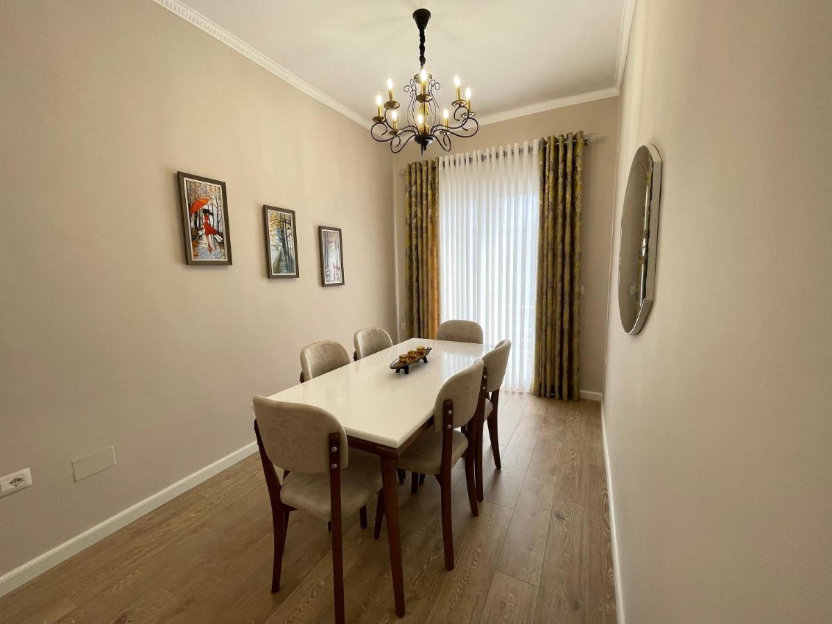 Joni & Joy Center Apartment Berat Kültér fotó
